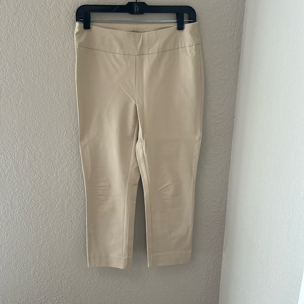 Chico’s So Slimming Crop Pants